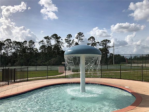 4th image of 1338 Clove Dr