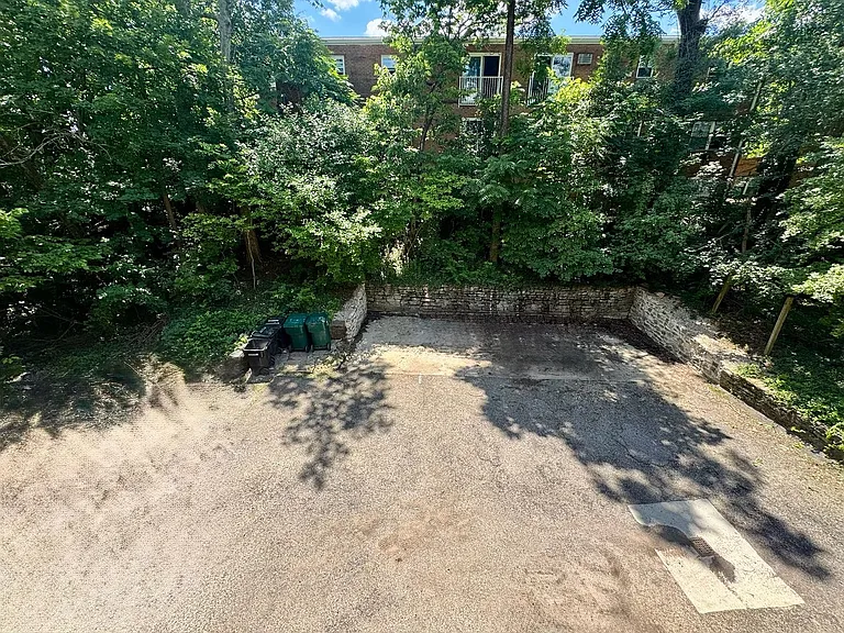 211 Loraine Ave — Photo 29