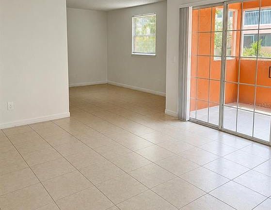 4th image of 4087 Dijon Dr #H