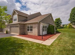 3016 Ironwood Cir, Jeannette, PA 15644