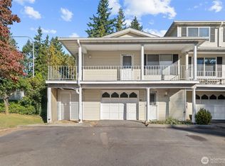 32713 1st Pl S #236, Federal Way, WA 98003