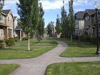 1st image of 1794 SE Blackwell Way