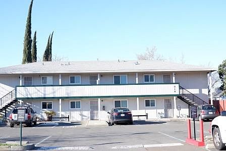 1st image of 314 6th St APT 2