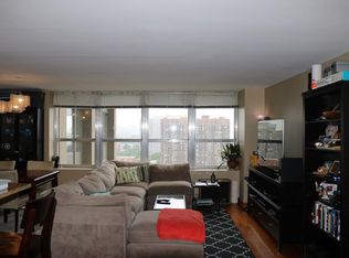 655 W Irving Park Rd APT 2008, Chicago, IL