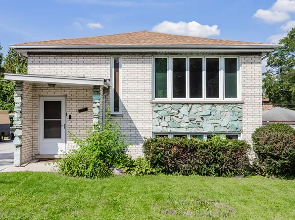 7840 S Cronin Ave, Justice, IL 60458