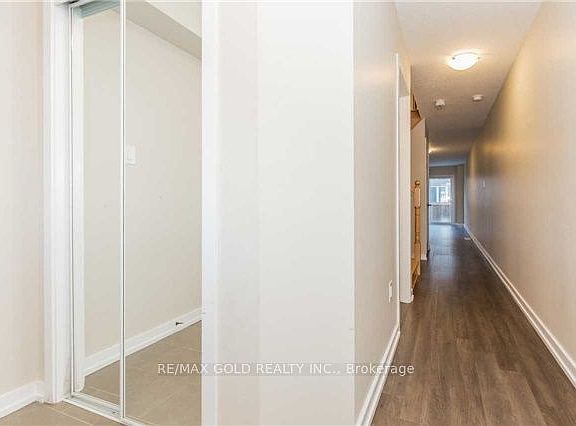 3rd image of 22 Clinton St