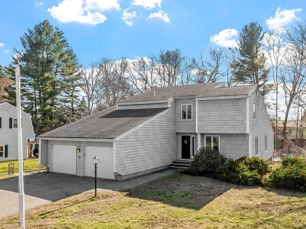 57 Cox Ln, Methuen, MA 01844