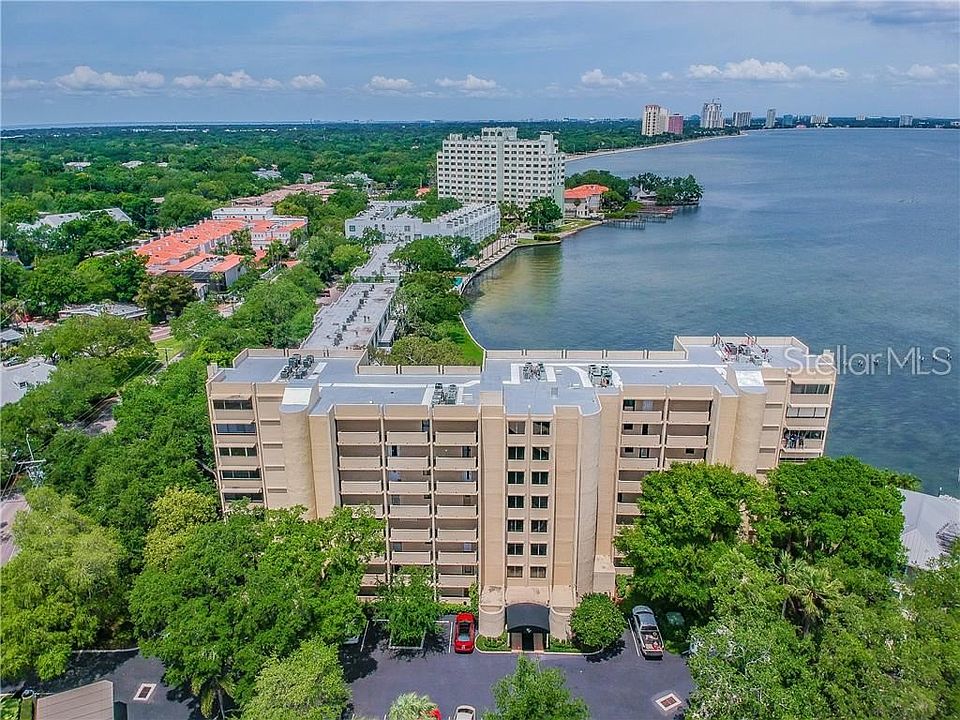 1st image of 5020 Bayshore Blvd APT 204