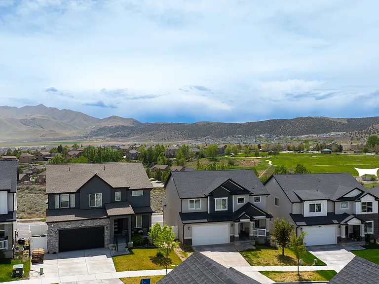1529 W Stone Gate Dr — Photo 4