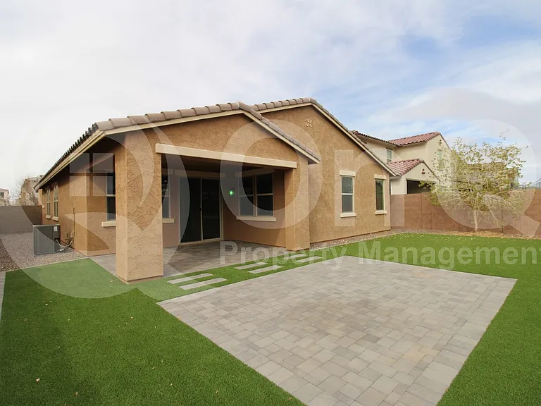 9507 E Saturn Ave — Photo 24