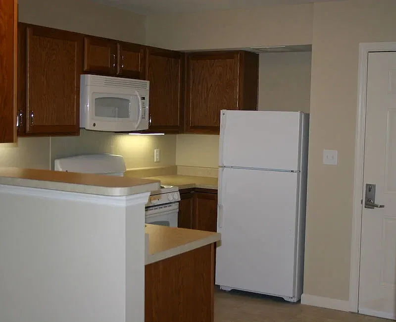 Courtyard at King's Dominion Senior Apartments — Photo 4