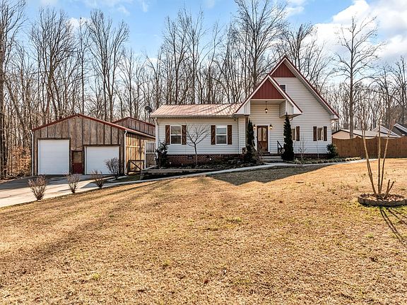 2nd image of 1000 Chickadee Ct