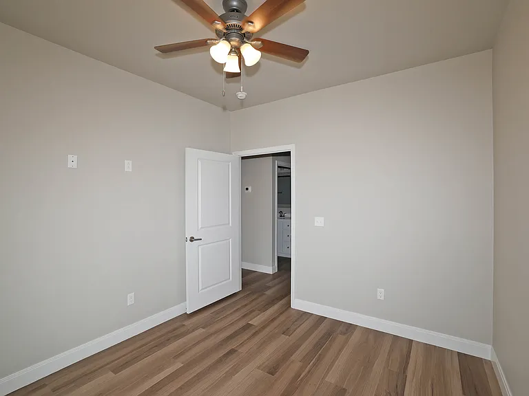 19100 Mid Country Blvd #C — Photo 16