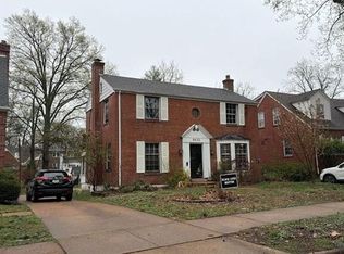 8435 Roanoke Dr, Saint Louis, MO