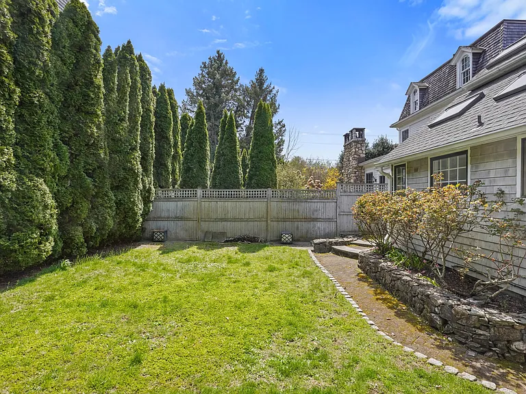168 Rowayton Ave #A — Photo 27