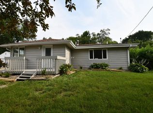 924 Spring St, Des Moines, IA 50315