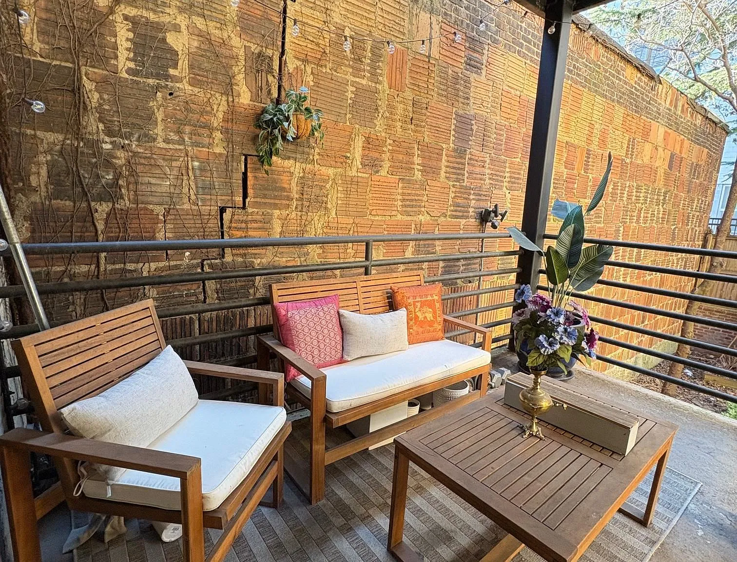 1 bed, 1.0 bath, $2,950 — Photo 1