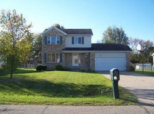 6052 Hedgerow Cir, Grand Blanc, MI 48439