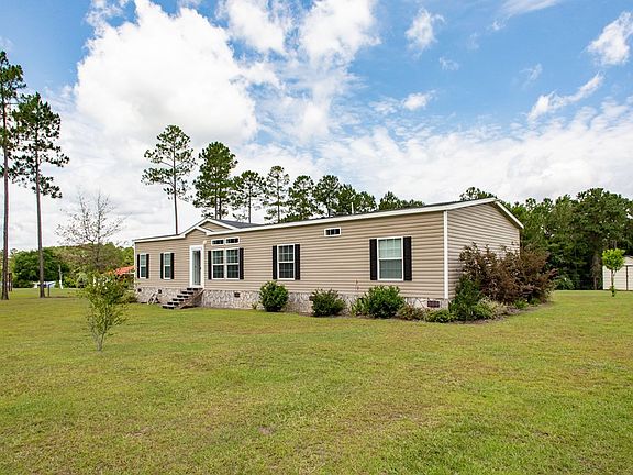3rd image of 778 Otter Cir
