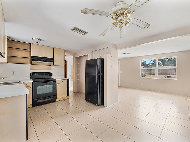 4719 Blossom Dr — Photo 9