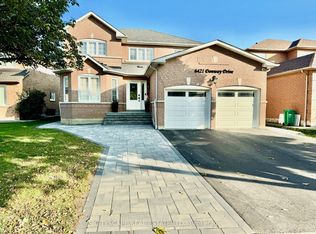 6421 Donway Dr, Mississauga, ON L5V 1J4