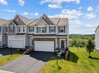 2309 Canterbury Dr, Imperial, PA