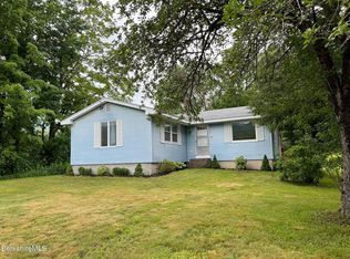 321 New Ashford Rd, Williamstown, MA 01267