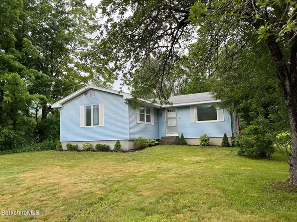 321 New Ashford Rd, Williamstown, MA 01267