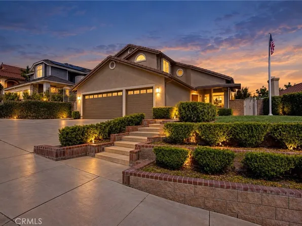 445 Somerset Cir, Corona, CA 92879