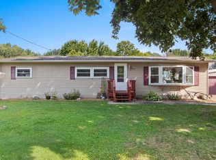 W7618 Poplar Rd, Shawano, WI 54166
