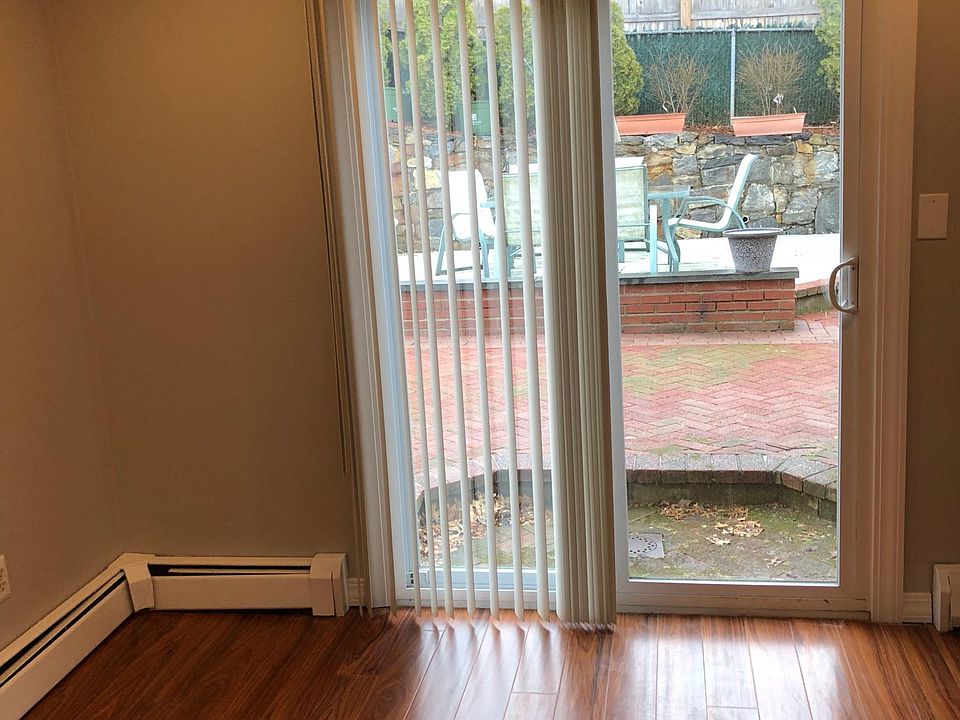 1st image of 200 Union Ave
