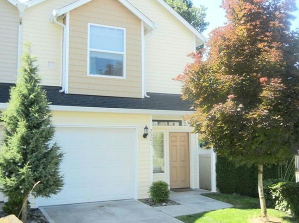 2301 NE 139th Cir