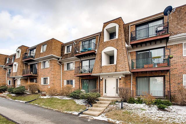 1st image of 4112 Cove Ln APT A