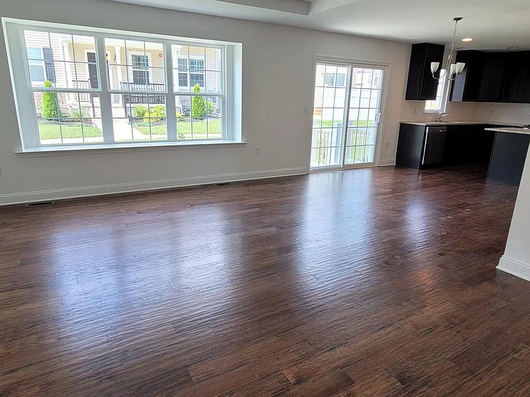 1304 Lexington Mews #1304 — Photo 15