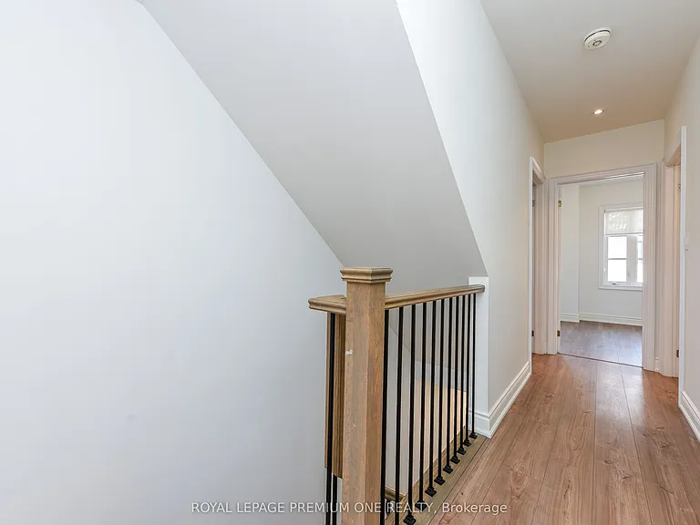 33 Salvador Allende Ct — Photo 30