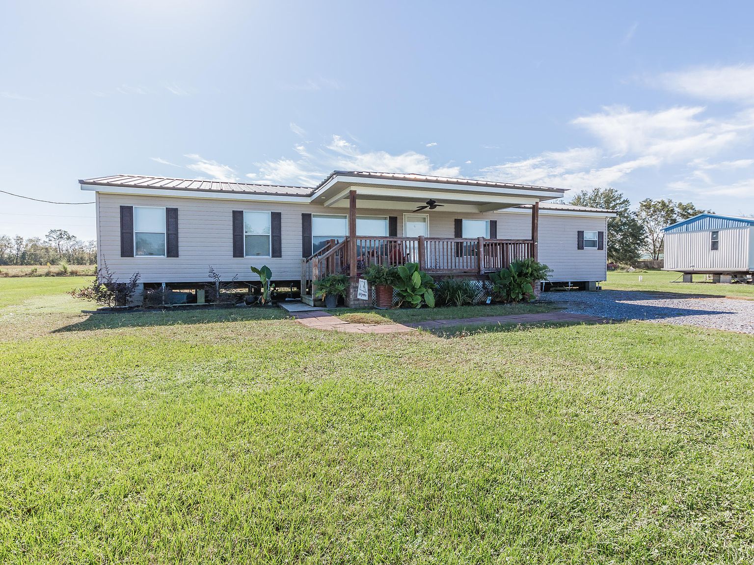 1049 Ragan Rd Breaux Bridge La 70517 Mls 20007694 Zillow