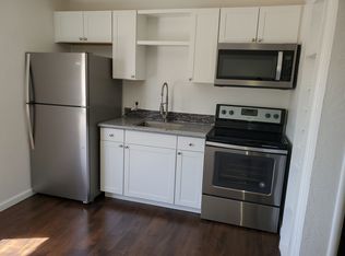 Hedges Plaza, Fresno, CA 93728