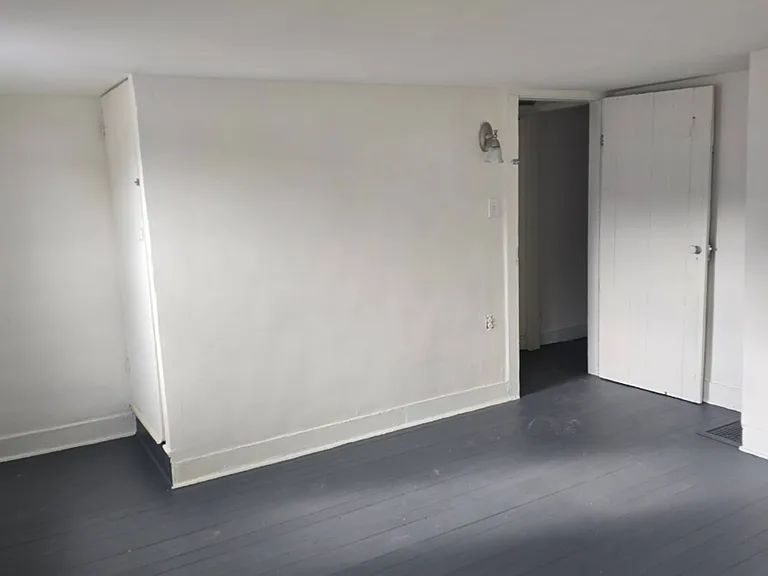 83 Andrewsville St — Photo 14