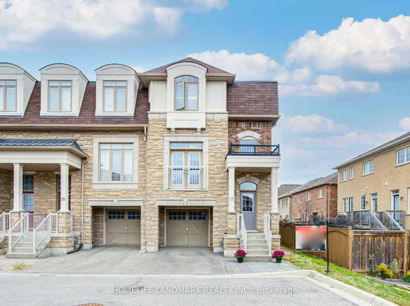 17 Etherington Way, Markham, ON L6C 0X4