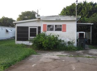 12101 Live Oak Dr, Fort Myers, FL 33908
