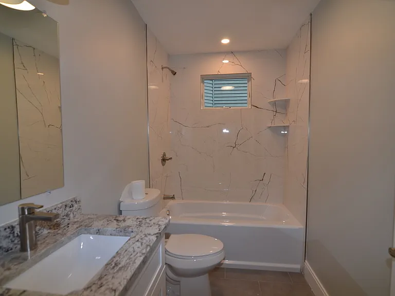37 Jackson Rd #3 — Photo 9