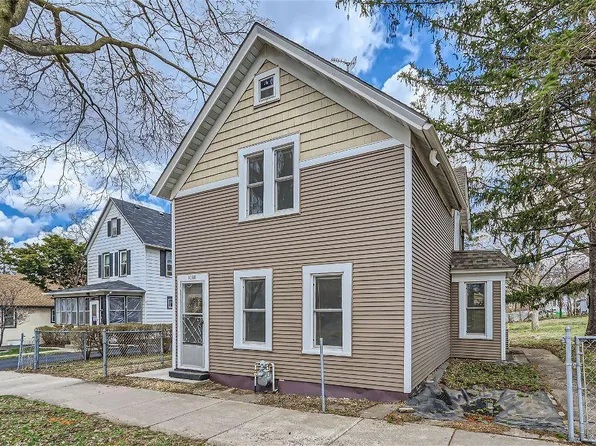 1088 Stryker Ave, West Saint Paul, MN 55118