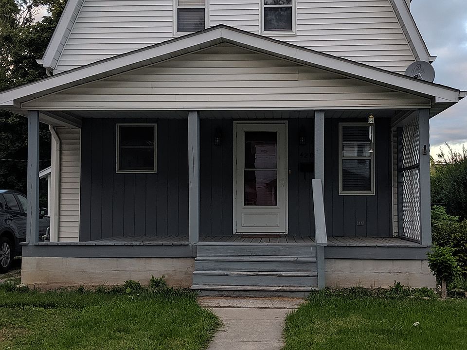 1st image of 420 Oakwood Ave