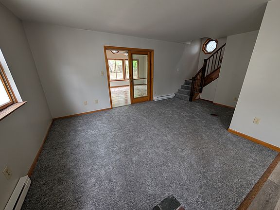 4th image of 15 E Shawnee Ave #15