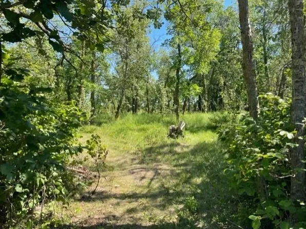 1470 Lake Rd, Bottineau, ND 58318