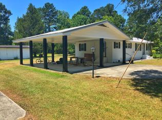 1013 High Hope Dr, Bonneau, SC 29431