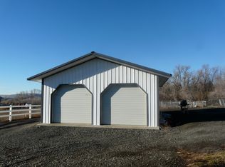 150 Beane Rd, Moxee, WA 98936