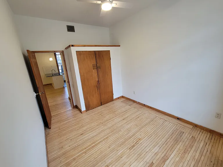 1506 Green St #2F — Photo 10