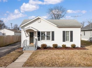 306 E 4th St, O'Fallon, IL 62269