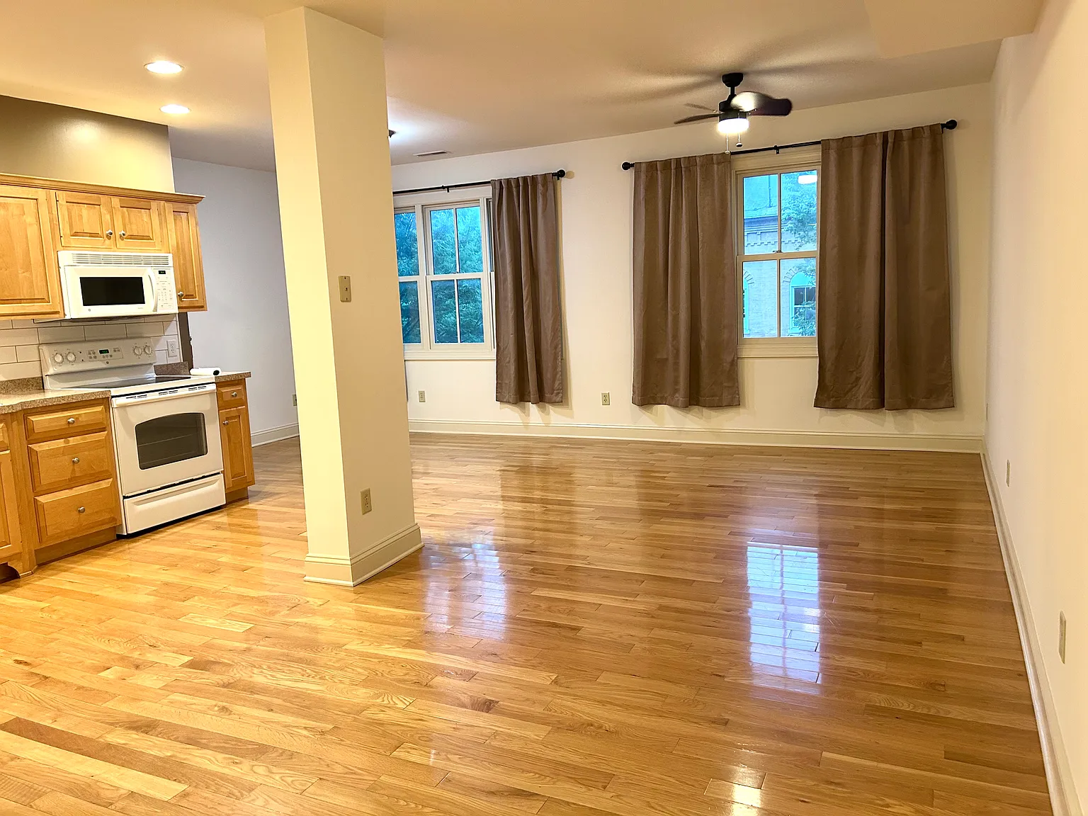 2 bed, $1,500 — Photo 3